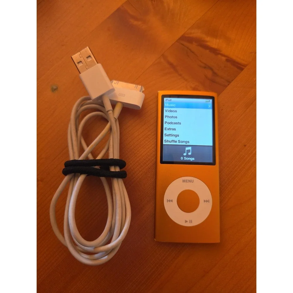 Apple iPod Nano 4th Gen A1285 16GB Black Version 1.0.4